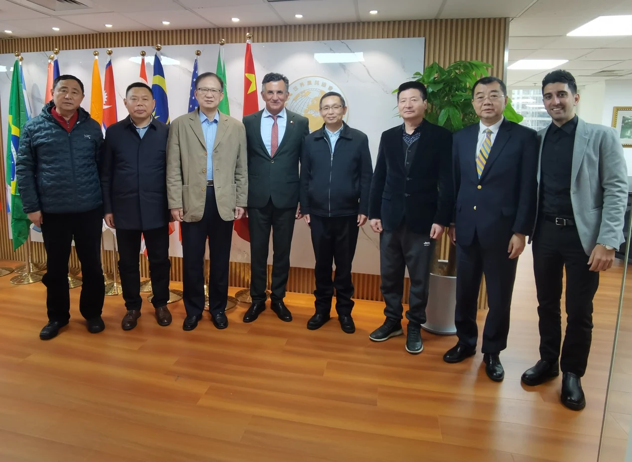 Delegates gathered after the Shanghai forum-planning meeting.