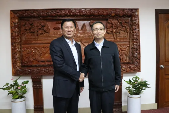 Delegation greeting at Phnom Penh Autonomous Port.