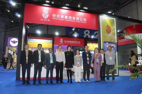 A delegation group photograph at the Shanghai exhibition.