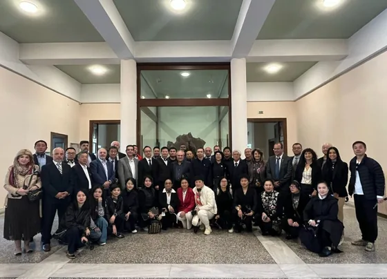 A group photograph at the Agricultural University of Athens.