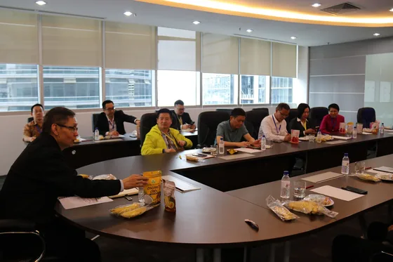 A working discussion with Malaysian agricultural and supply-chain counterparts.