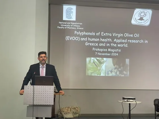 A presentation on extra-virgin olive-oil polyphenols and applied research.
